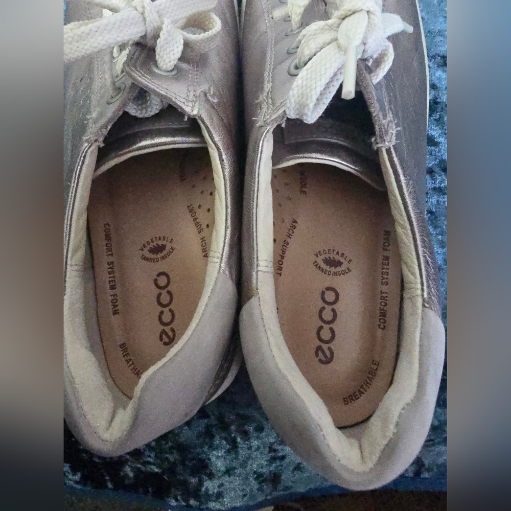 ECCO Womens Metallic  Leather Sneakers Shoes Size 10\41 - Picture 7 of 13
